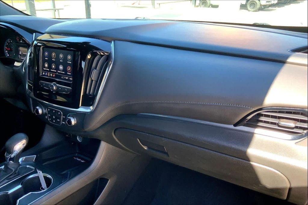 used 2023 Chevrolet Traverse car, priced at $24,922