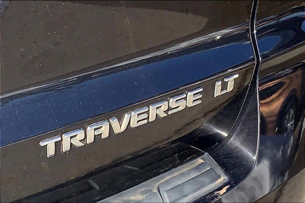 used 2016 Chevrolet Traverse car, priced at $9,418