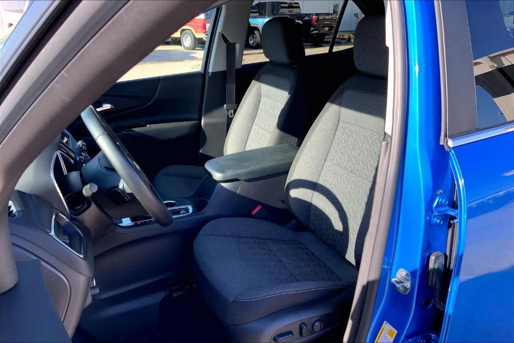 used 2024 Chevrolet Equinox car, priced at $21,959