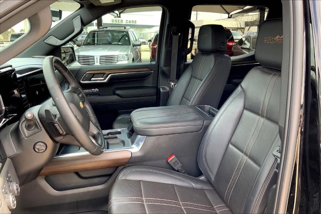 used 2024 Chevrolet Silverado 1500 car, priced at $53,992