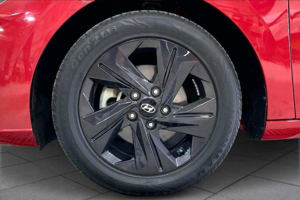 used 2021 Hyundai Elantra car, priced at $13,894