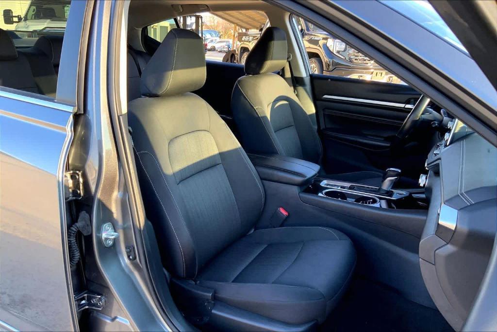 used 2022 Nissan Altima car, priced at $19,425