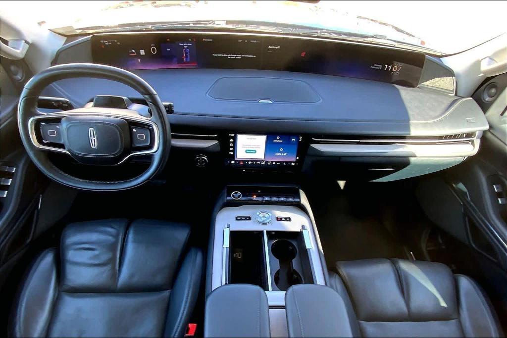 used 2025 Lincoln Navigator car, priced at $87,776