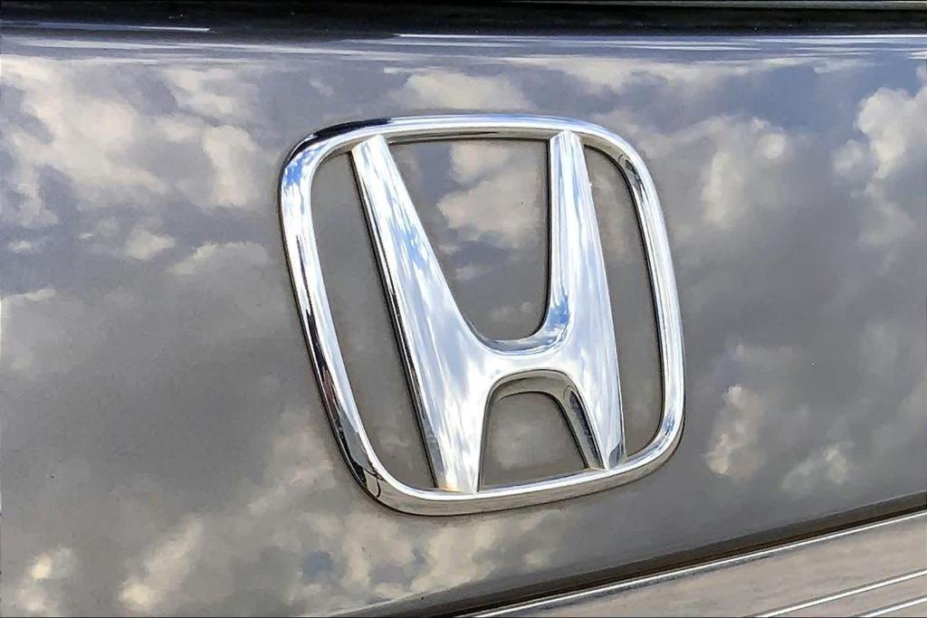 used 2016 Honda Odyssey car, priced at $9,944