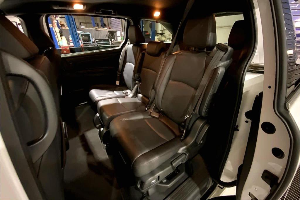 used 2024 Honda Odyssey car, priced at $35,412