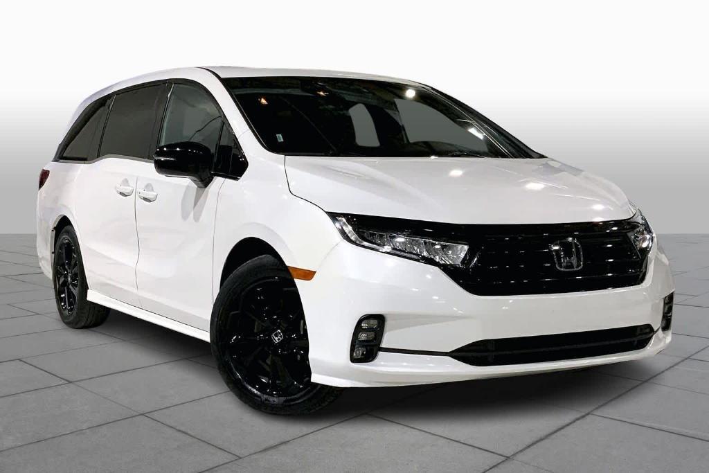 used 2024 Honda Odyssey car, priced at $35,412