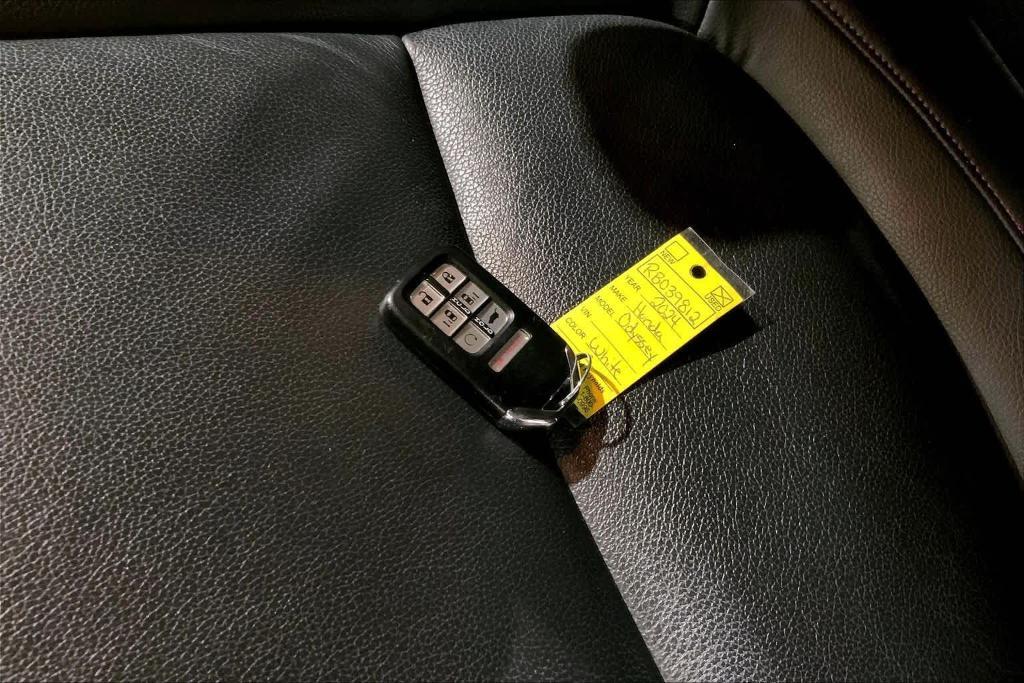 used 2024 Honda Odyssey car, priced at $35,412