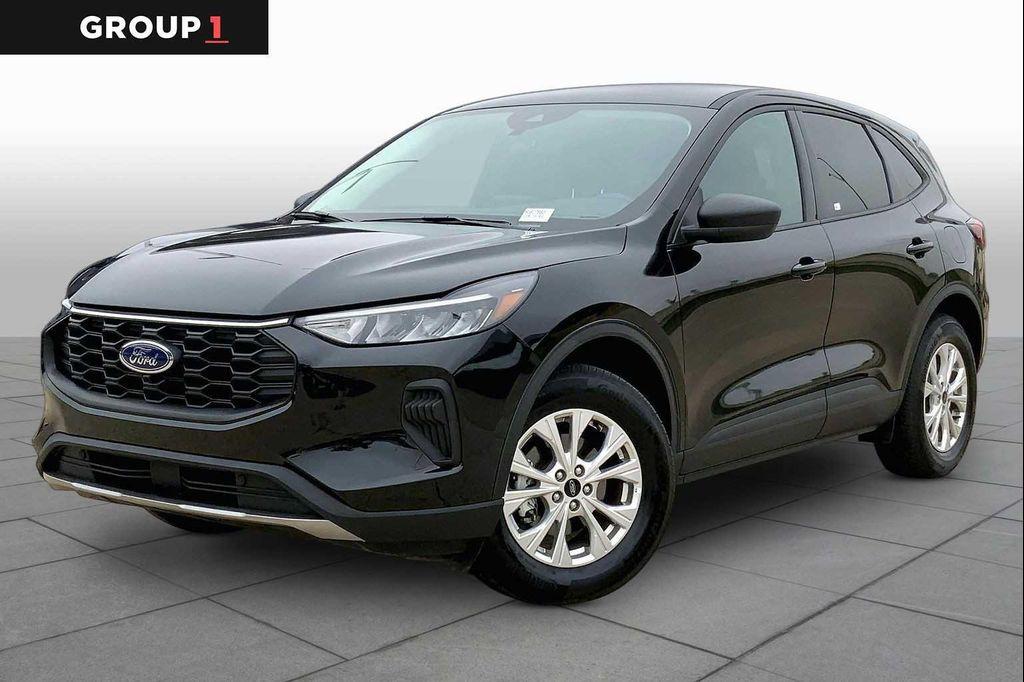 used 2025 Ford Escape car, priced at $23,083