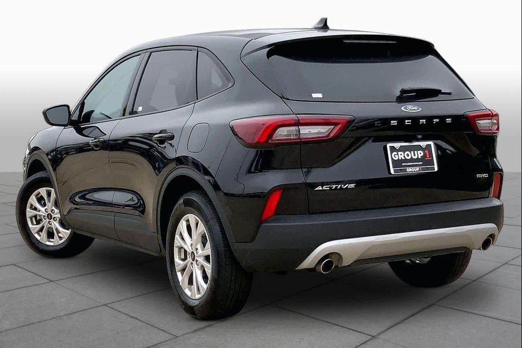 used 2025 Ford Escape car, priced at $23,083