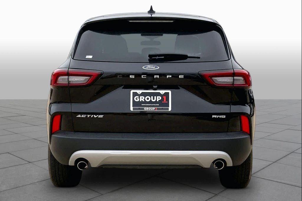 used 2025 Ford Escape car, priced at $23,083