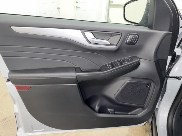 new 2026 Ford Escape PHEV car, priced at $36,215