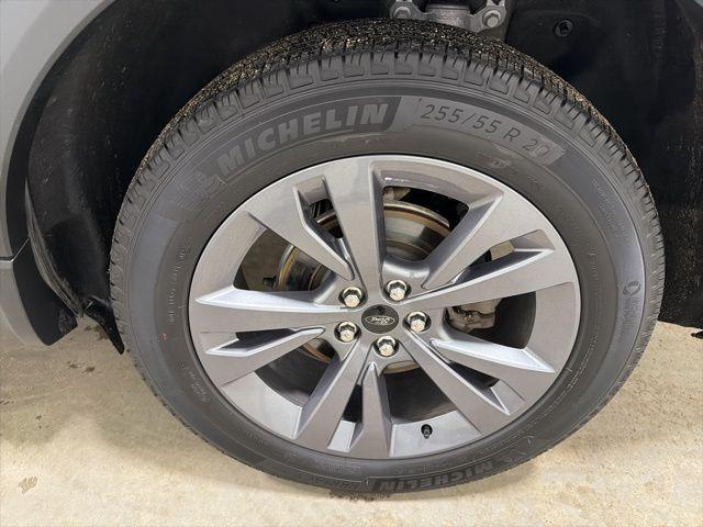 used 2023 Ford Explorer car, priced at $31,483