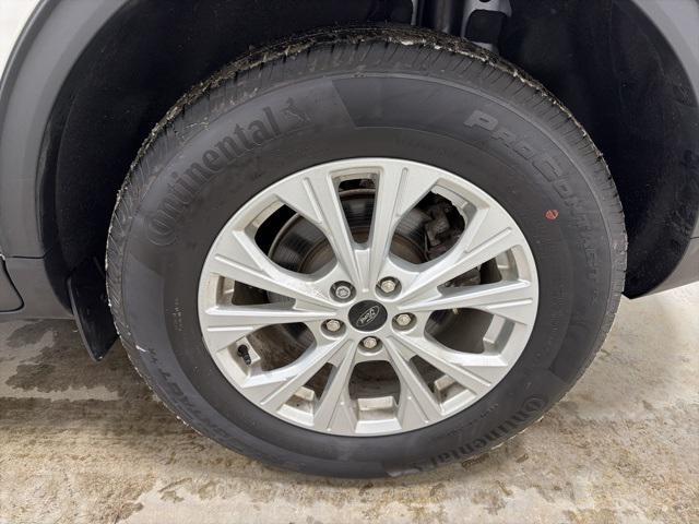 used 2023 Ford Escape car, priced at $21,747