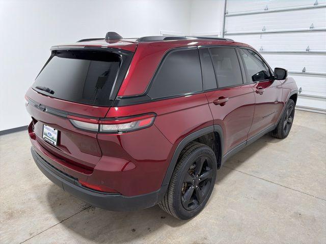 used 2023 Jeep Grand Cherokee car, priced at $28,892