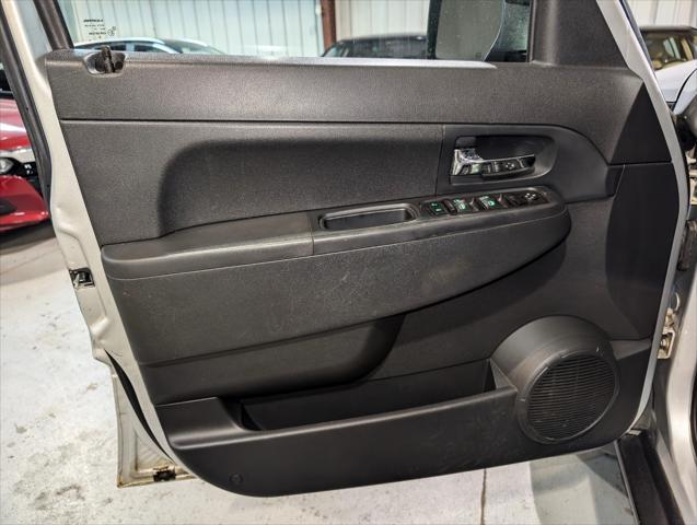 used 2010 Jeep Liberty car, priced at $6,999