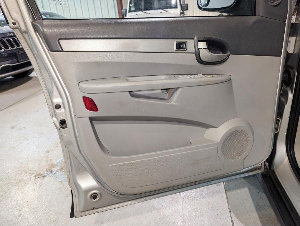 used 2007 Buick Rendezvous car, priced at $6,999