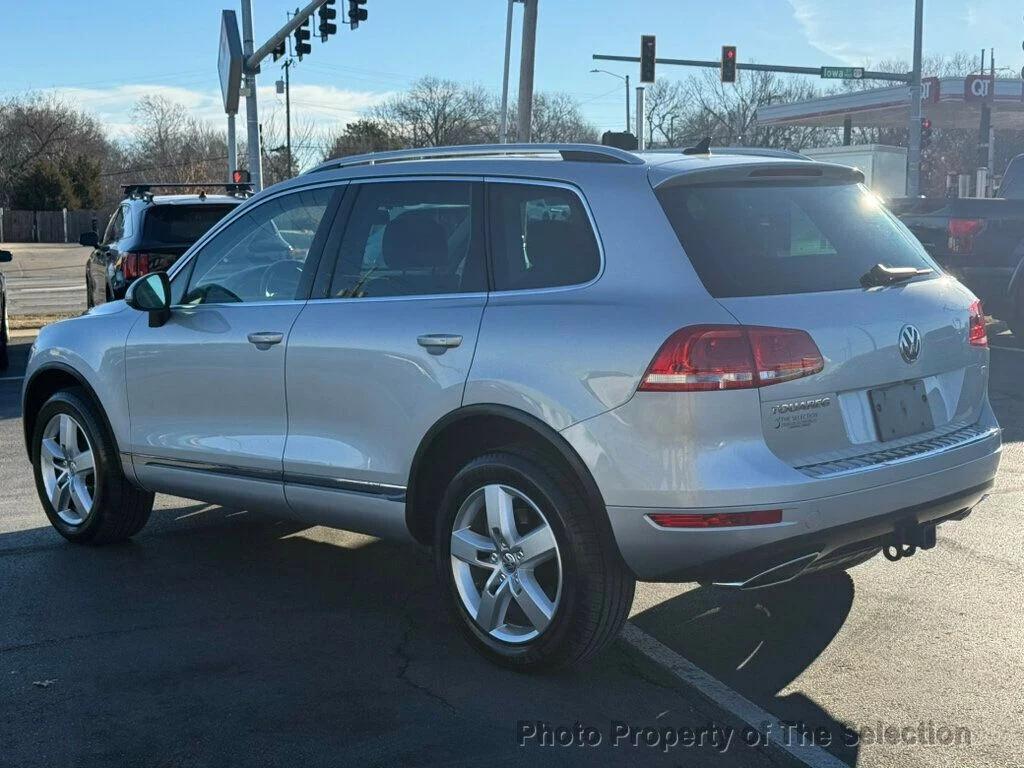 used 2014 Volkswagen Touareg car, priced at $11,900