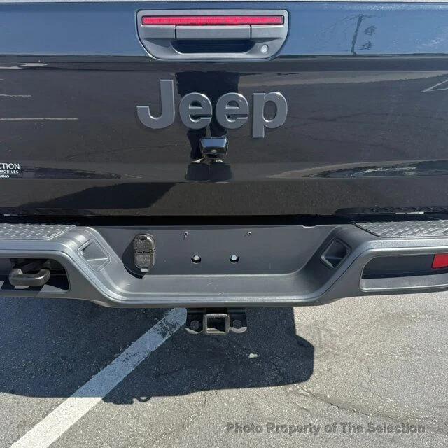 used 2022 Jeep Gladiator car, priced at $28,900