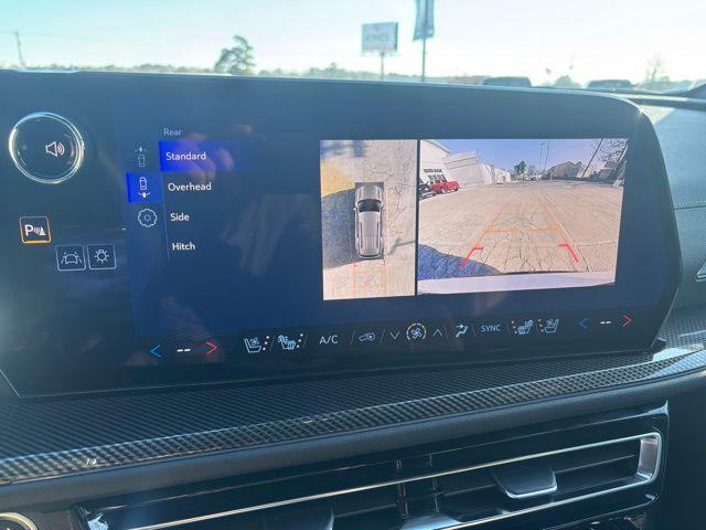 new 2026 Chevrolet Traverse car, priced at $61,555