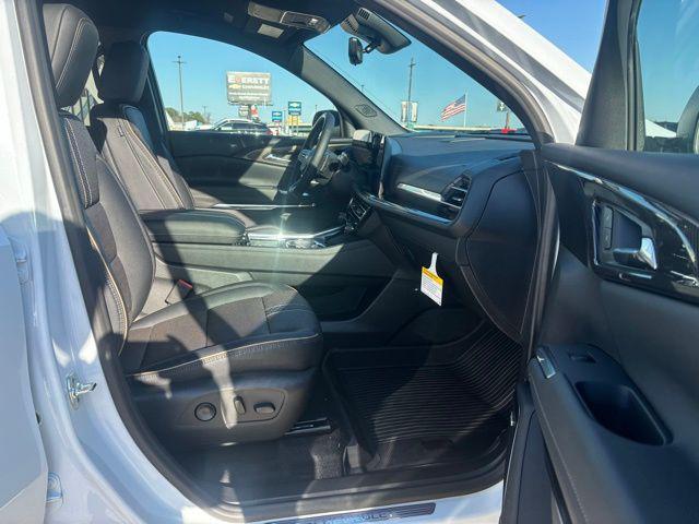 new 2026 Chevrolet Traverse car, priced at $61,555