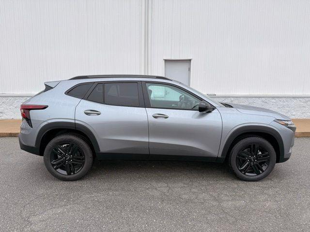 new 2026 Chevrolet Trax car, priced at $27,530