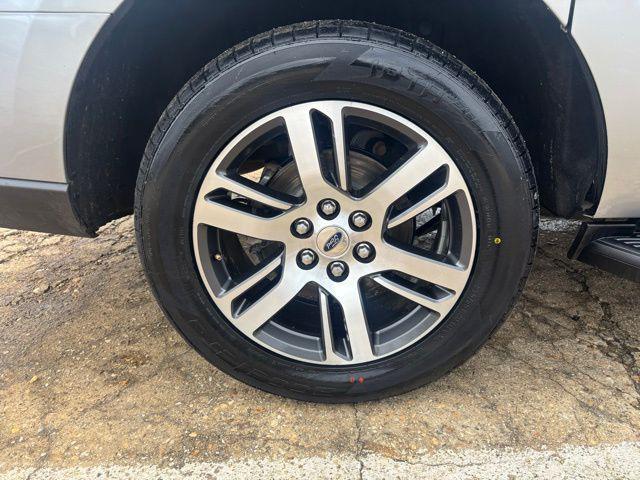 used 2024 Ford Expedition Max car, priced at $29,428