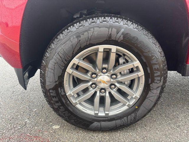 new 2026 Chevrolet Colorado car, priced at $42,118