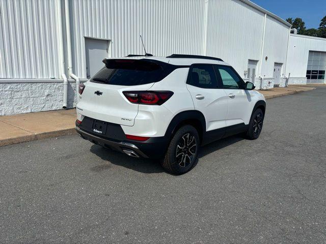 new 2026 Chevrolet TrailBlazer car, priced at $30,226