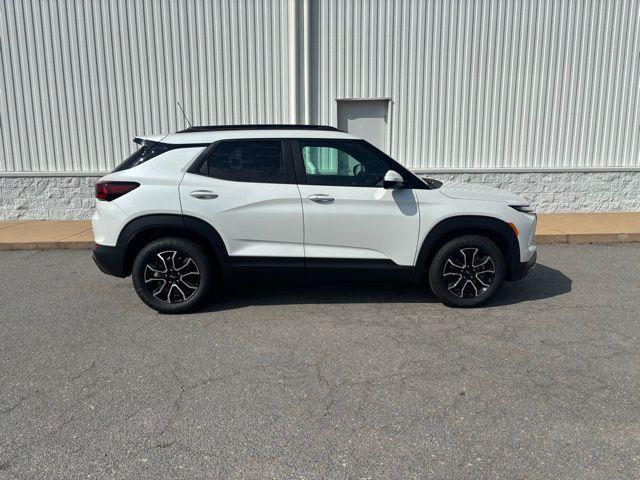 new 2026 Chevrolet TrailBlazer car, priced at $30,226