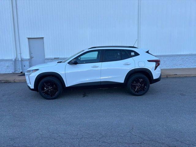 new 2026 Chevrolet Trax car, priced at $27,530