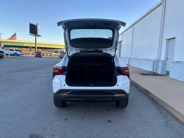 new 2026 Chevrolet Trax car, priced at $27,530