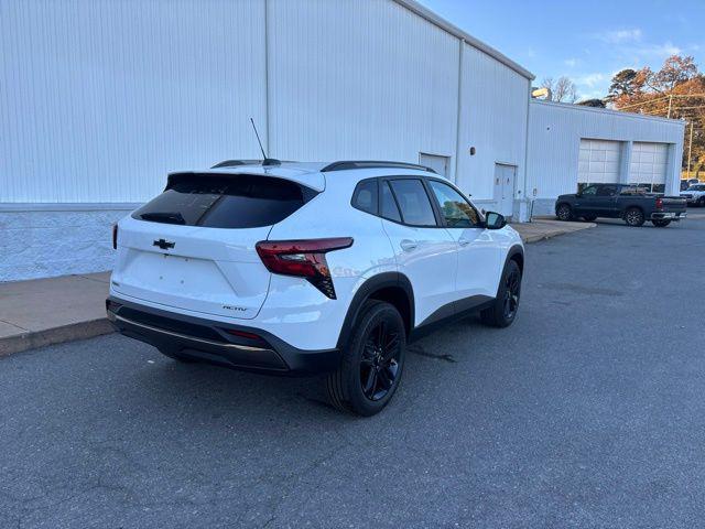 new 2026 Chevrolet Trax car, priced at $27,530