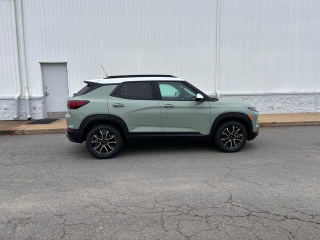 new 2026 Chevrolet TrailBlazer car, priced at $32,720