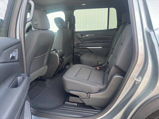 new 2026 Chevrolet Traverse car, priced at $46,560