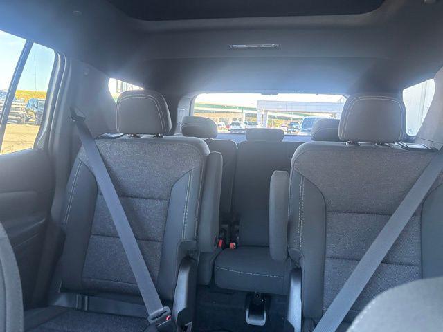 new 2026 Chevrolet Traverse car, priced at $50,395