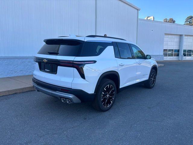 new 2026 Chevrolet Traverse car, priced at $50,395