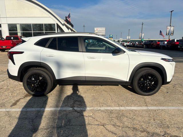 new 2026 Chevrolet Trax car, priced at $28,030