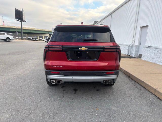new 2026 Chevrolet Traverse car, priced at $44,455