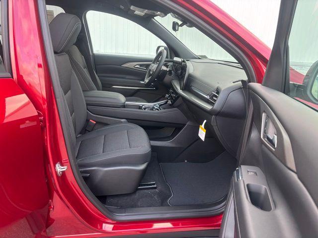 new 2026 Chevrolet Traverse car, priced at $44,455