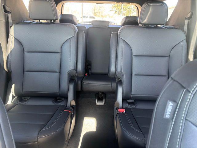 new 2026 Chevrolet Traverse car, priced at $48,995