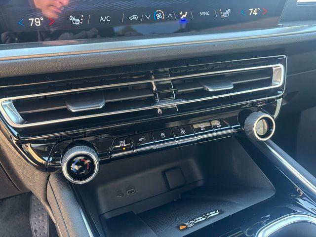 new 2026 Chevrolet Traverse car, priced at $48,995