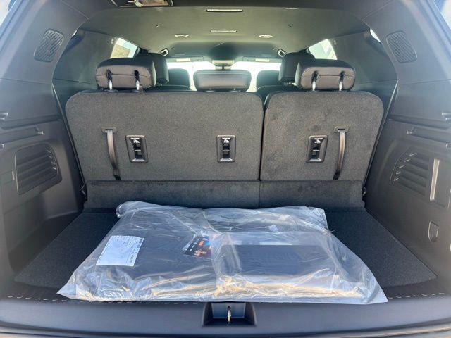 new 2026 Chevrolet Traverse car, priced at $48,995