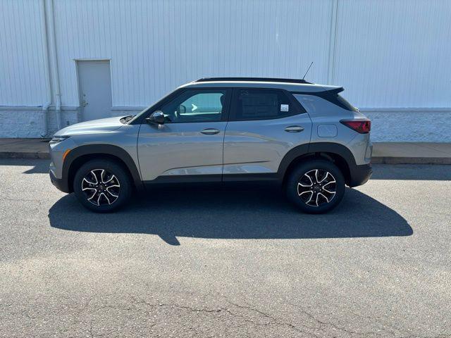 new 2026 Chevrolet TrailBlazer car, priced at $32,758