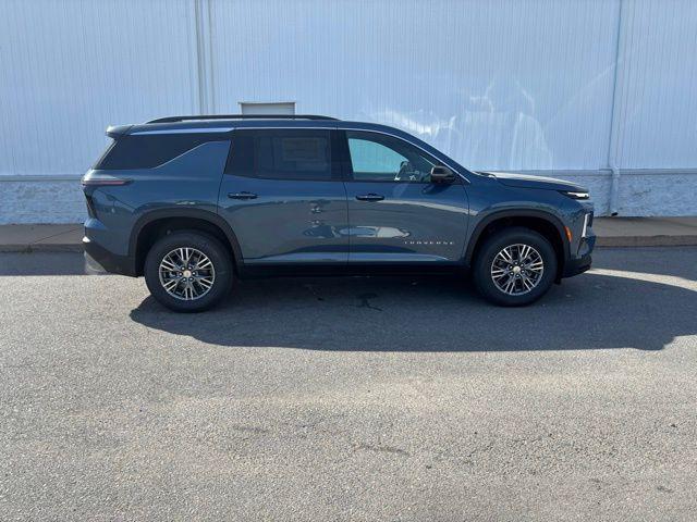 new 2026 Chevrolet Traverse car, priced at $43,920