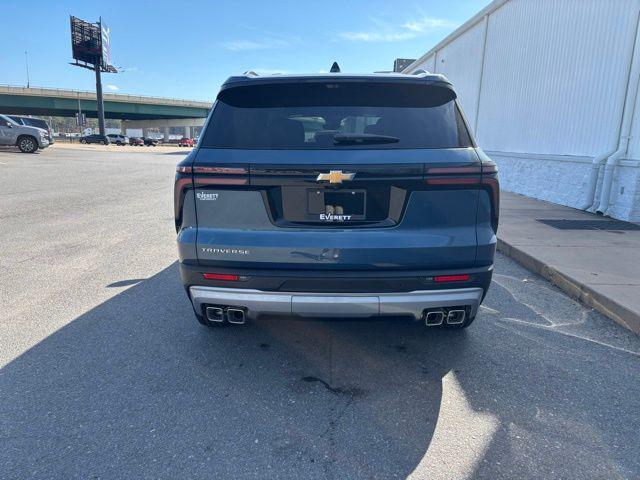 new 2026 Chevrolet Traverse car, priced at $43,920