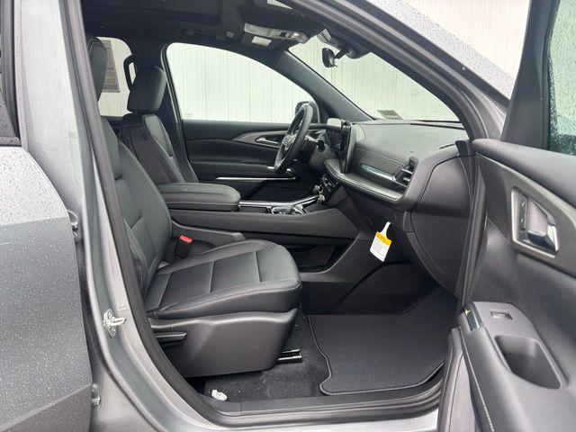 new 2026 Chevrolet Traverse car, priced at $47,885