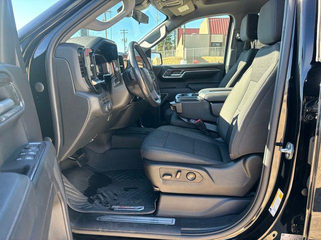 used 2022 Chevrolet Silverado 1500 car, priced at $33,015