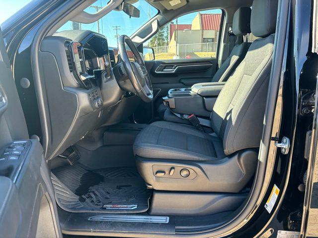 used 2022 Chevrolet Silverado 1500 car, priced at $33,015