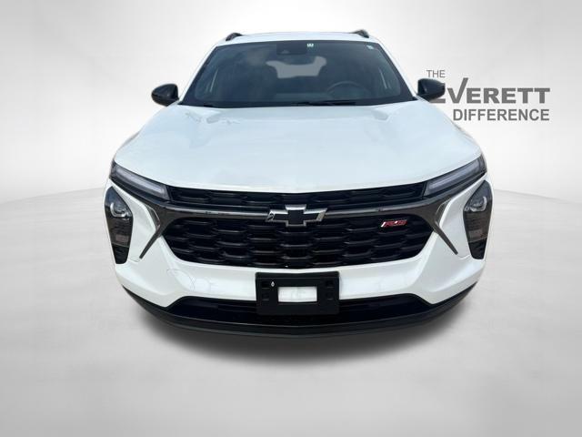 used 2025 Chevrolet Trax car, priced at $23,639