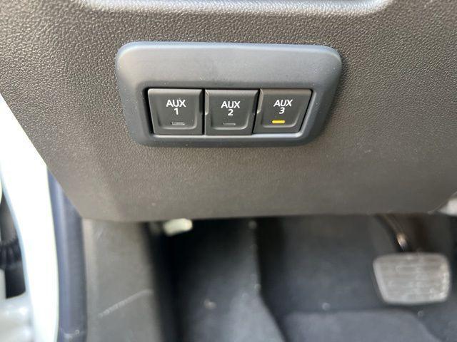 new 2025 Chevrolet Colorado car, priced at $43,254